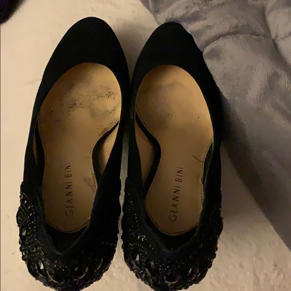Black heels